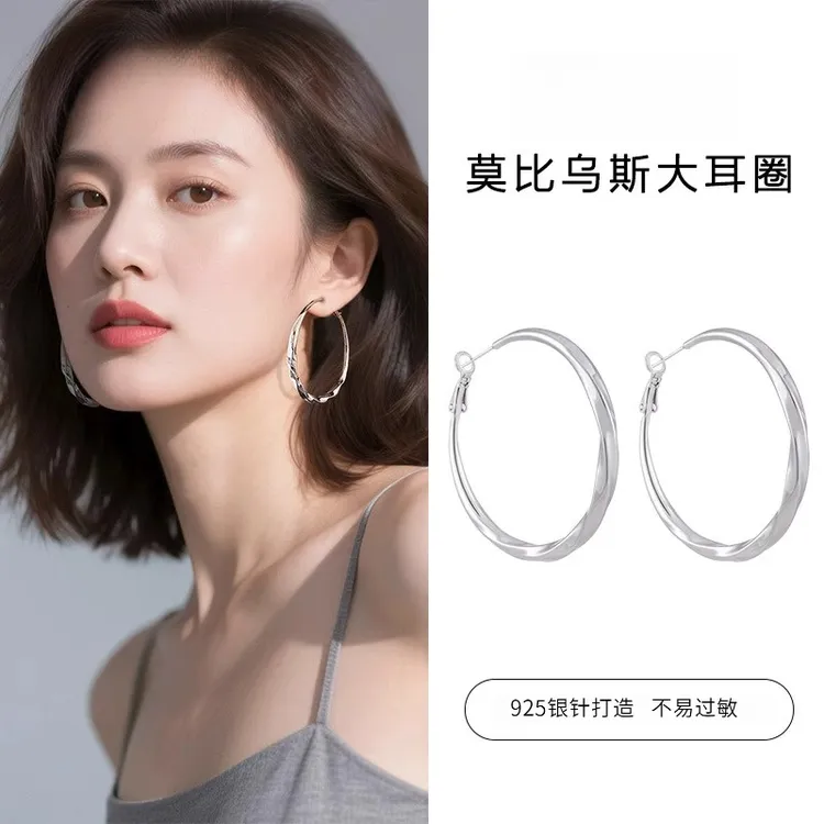 925银耳饰 2025新款爆款高级感耳圈925银针扭曲耳环女轻奢耳饰