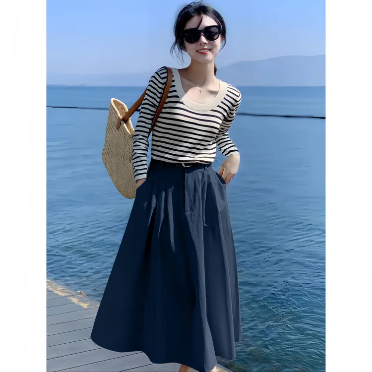 早秋穿搭时尚百搭长袖针织条纹上衣+高腰显瘦休闲半身裙两件套女