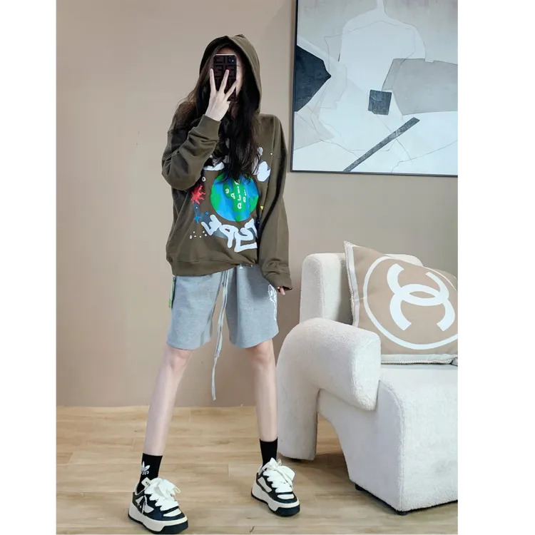 【现货】2025春新款法式高级设计感小众时尚慵懒风百搭印花连帽卫衣