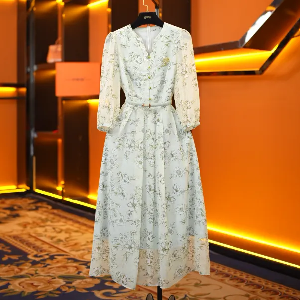 【夏总】设计款淡翠绿时尚收腰显瘦连衣裙DHZZR50699