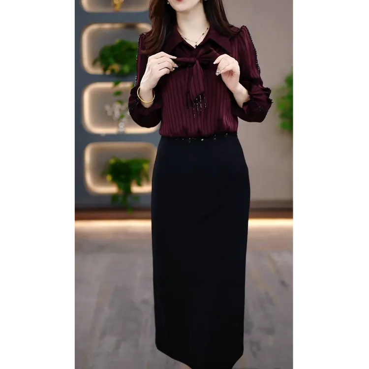 金玫瑰女装秋季新款假两件连衣裙2025新款显瘦修身气质遮肚裙子