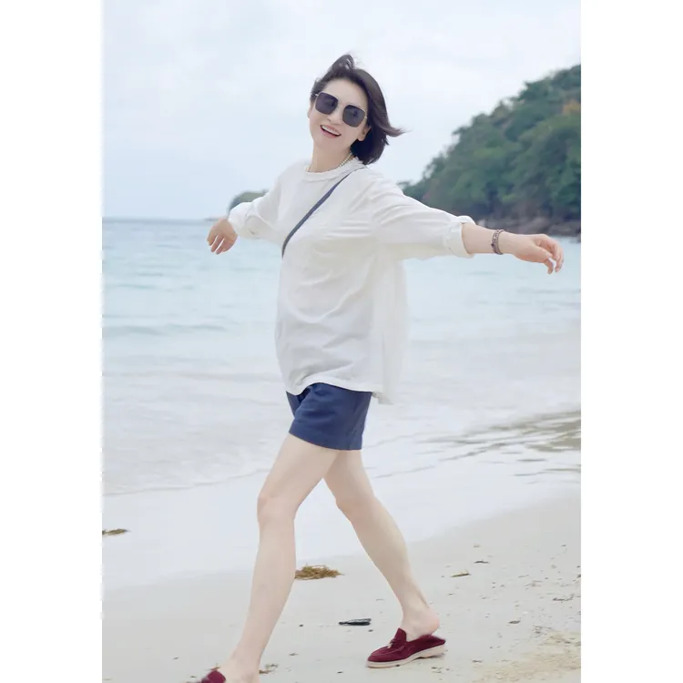 我是摩羯 奶油蛋糕 60支100棉压褶刺绣时尚秋花边领衬衫