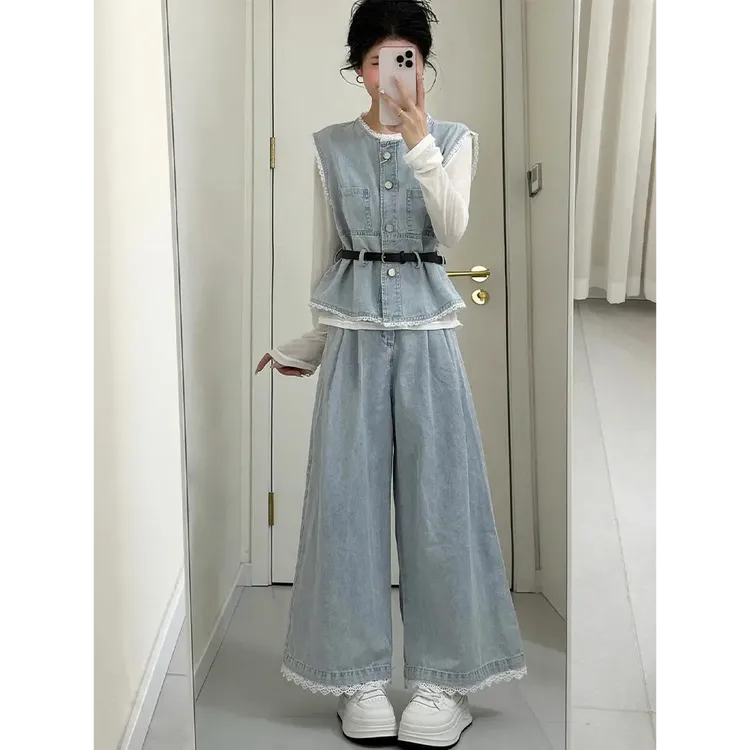 2025春夏新款高级感牛仔套装女长袖打底蕾丝拼接马甲阔腿裤三件套