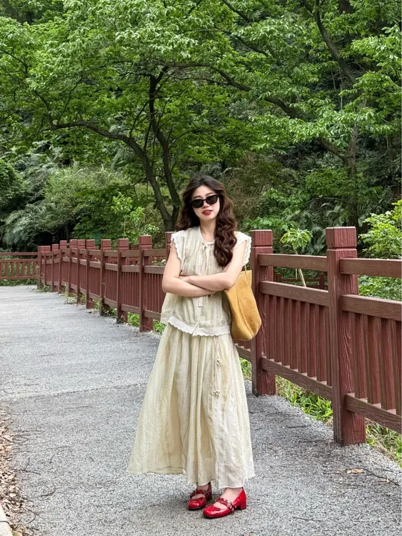 小香风蕾丝条纹无袖半身裙套装女夏2025新款甜美两件套漂亮温柔风