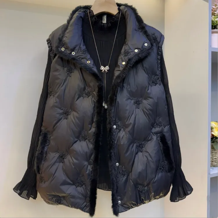 新款大码女装时尚洋气纯色百搭韩版高级感加棉马甲（不含打底衫）