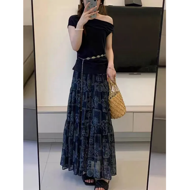 度假风高腰花朵印花半身裙女2025秋季新款气质浪漫氛围感长裙