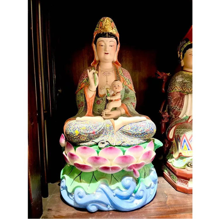 送子观音景德镇重工珐琅彩坐莲送子观音中式古典家用送子娘娘摆件