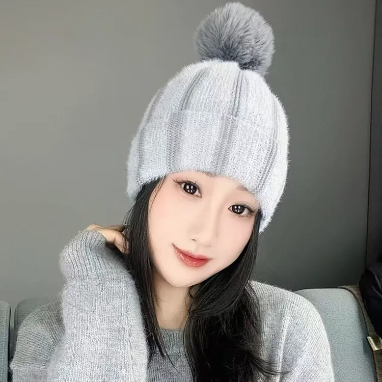 2025秋冬季保暖护耳针织帽女氛围感甜美毛球纯色包头户外防寒帽男