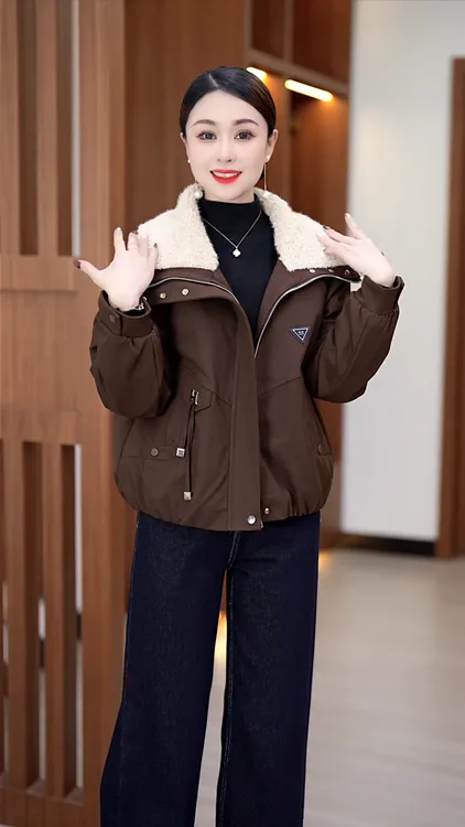 2025毛领短款外套翻领百搭秋冬季宽松时尚女士加绒加厚爆款派克服