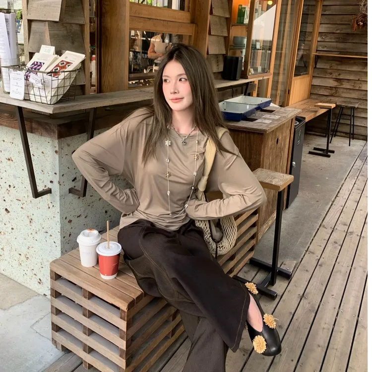 2025新款时尚套装小众休闲风宽松长袖上衣女气质百搭韩版阔腿裤子