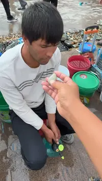 未镶嵌和田玉（糖玉）挂件和田玉