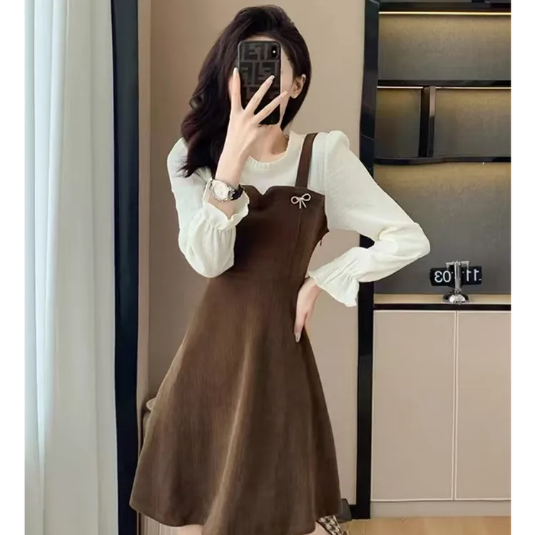 小个子穿搭今年流行裙子秋季法式长袖灯芯绒拼接假两件背带连衣裙
