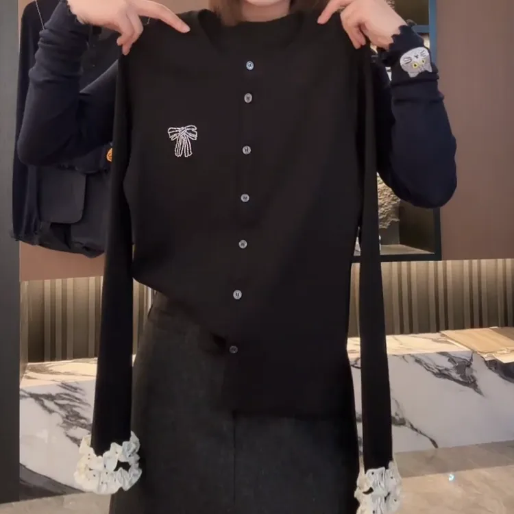 2025秋季流光风新款百搭流行印花开衫正肩T恤上衣LK2507555