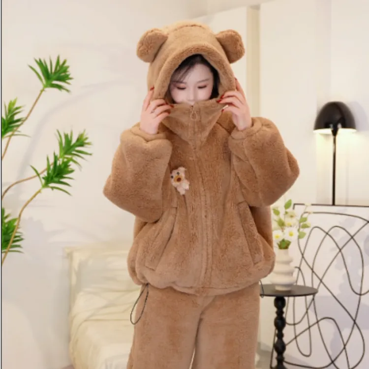 美拉德咖色极寒加绒加厚暖感泡泡绒可爱小熊连帽三层复合可外穿