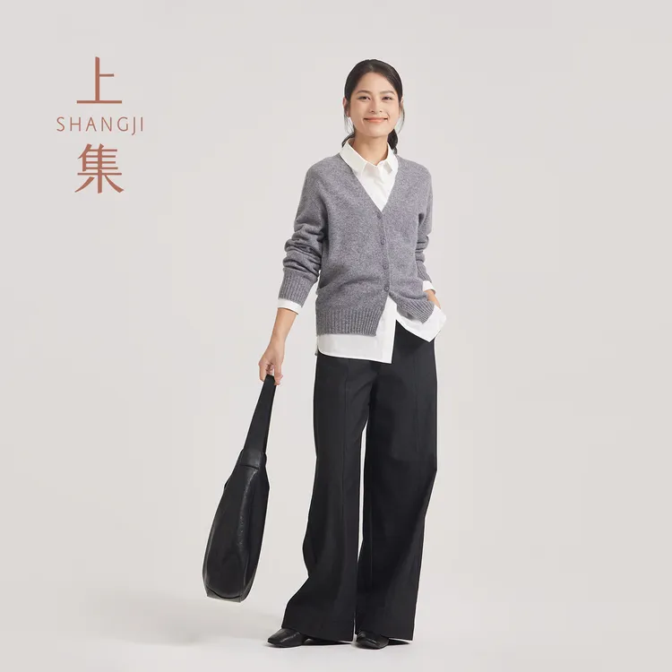 SHANGJI/上集100%绵羊毛V领毛织开衫叠穿毛衣女/XS230053