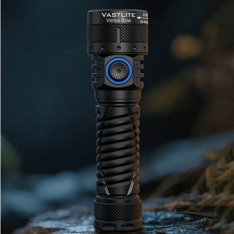 VASTLITE调焦白激光Versa BOW远射1200米IP68级防水磁吸尾