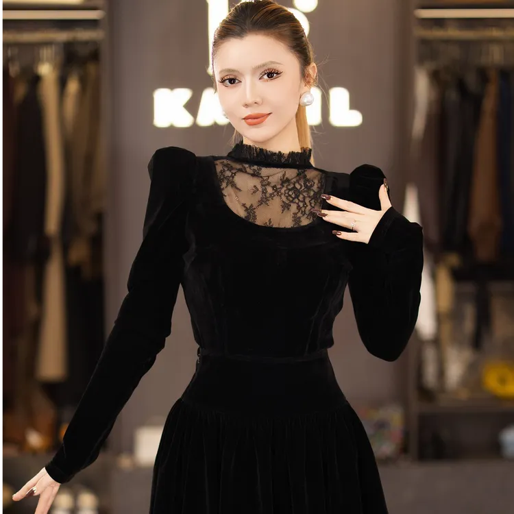 KMDIL品牌冬季新款时尚显气质优雅两件套裙子跨年圣诞节必备套装