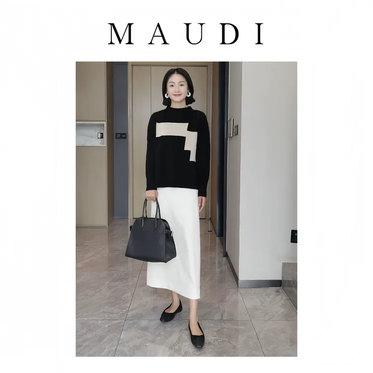 MAUDI静窗诗篇秋冬新款针织长袖显瘦拼色黑色套头毛衣针织衫8268