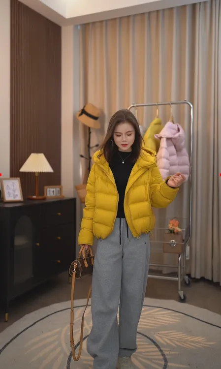 叮当定制厚款纯色冬季休闲宽松女士透气小个子短款新国标90白鸭绒