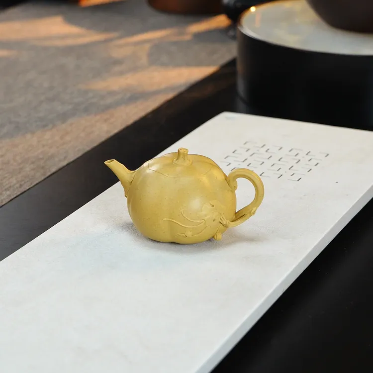 宜兴原矿紫砂壶 精美茶壶 精工手工 本山绿泥【小南瓜】90毫升