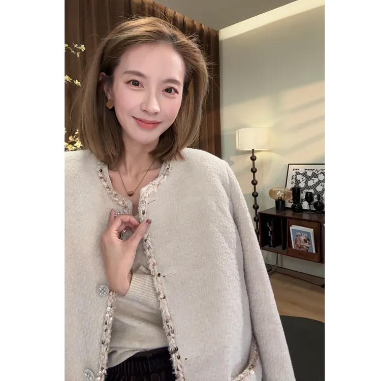 JX【曼城旧事】经典时尚白鸭绒羽绒外套小香风羽绒服 新国标90绒