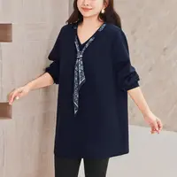 【复古腰果花丝巾卫衣】MsShe大码女装秋空气层V领长款J~A2509042