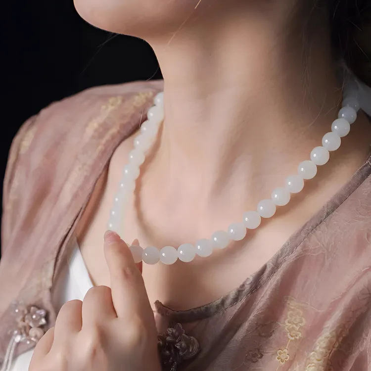 天然和田玉羊脂白玉10mm妈妈链老坑白玉石圆珠玉项链气质透润珠链