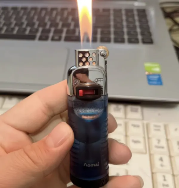 新奇特创意魔术火焰充气打火机定火锁火透明耐用随身便捷