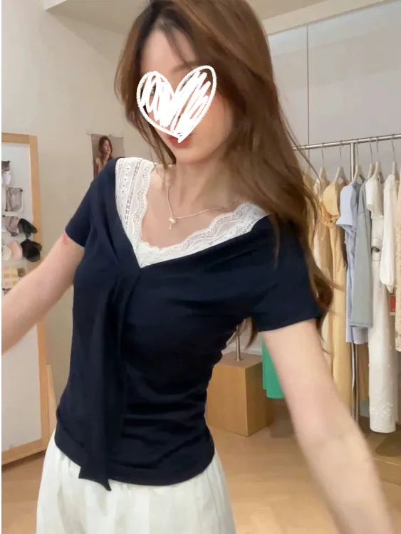 蓝白记忆~v领蕾丝拼接蝴蝶结绑带小众设计感正肩短袖T恤