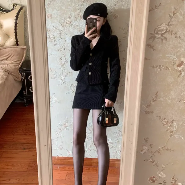 秋冬穿搭一整套女装高级感洋气裙子套装清冷系禅意衣服黑色两件套