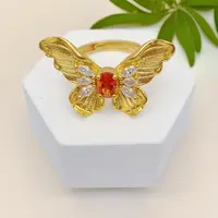 【聚鑫黄金】足金999 精美镶嵌自来蝶戒指，愿你戴上蝴蝶戒指成公主。