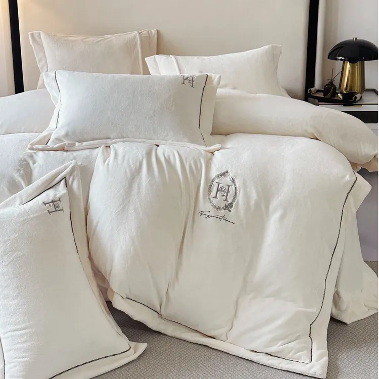 丽家平！丽绵绒！简爱 嘎嘎好 肉到爆255克牛奶棉绒四件套裸睡床品