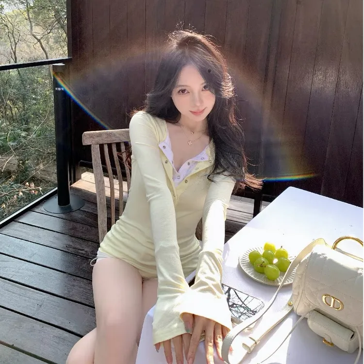 黄色假两件上衣春季2025新款韩系chic穿搭长袖T恤女纯欲内搭打底