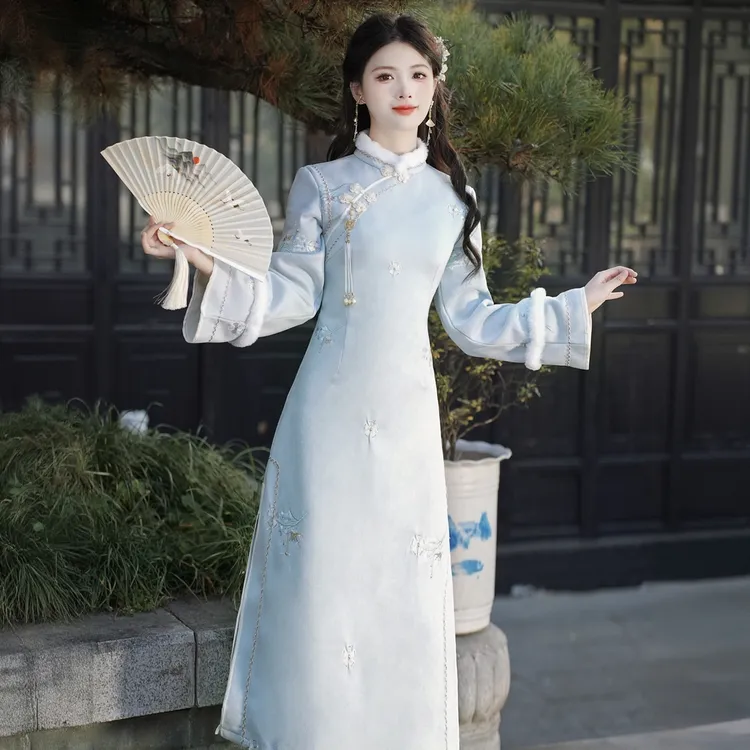 秋冬新中式刺绣毛毛立领改良旗袍温柔显瘦蓝色加绒连衣裙6698