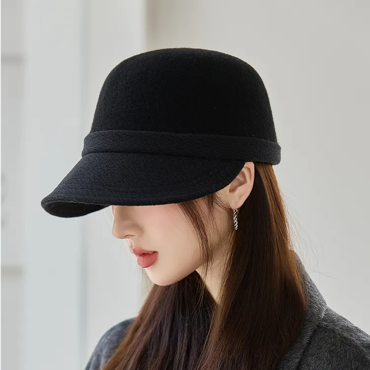 2025新款羊毛呢帽子女士秋冬季保暖八角鸭舌帽英伦复古渔夫马术帽