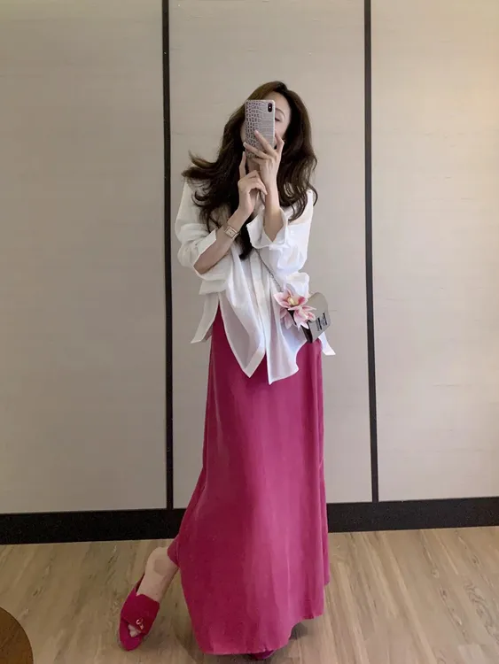 法式气质高级感宽松白色衬衫慵懒松弛感玫红色半身裙两件套装女夏