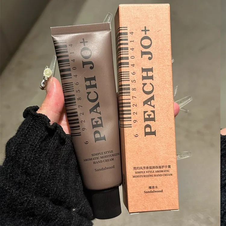 韩国人的护手霜真的吊死了 一支封神 秋冬檀香木质香水味玉龙茶香