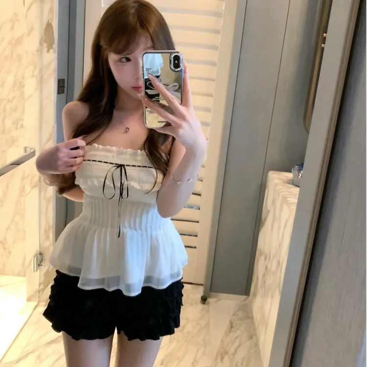 新款纯欲风性感蕾丝花边修身显瘦抹胸上衣女配高腰时尚短裤两件套