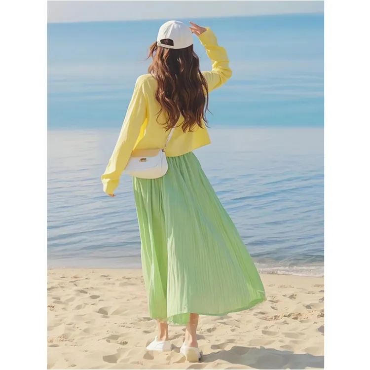 早春搭配一整套减龄漂亮洋气小个子多巴胺黄色小衫半身裙套装女