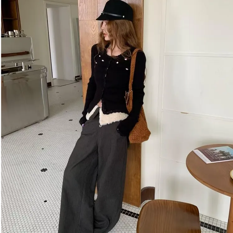 法式高级感蕾丝边别致漂亮上衣女秋韩系高级感设计感独特针织开衫