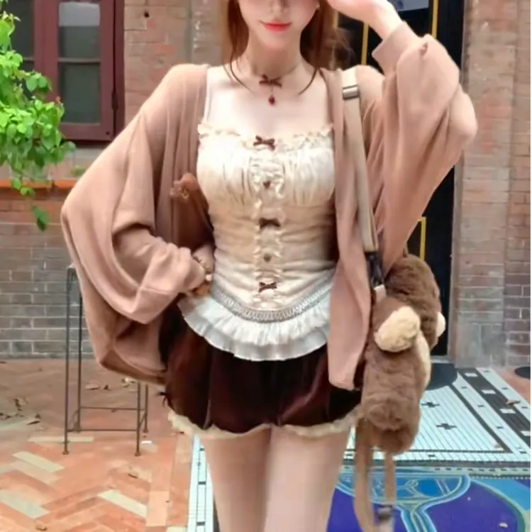 氛围感蕾丝拼接吊带花苞短裤开衫外套三件套女早秋新款时尚套装裙
