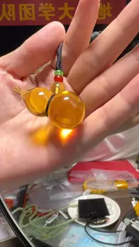 未镶嵌吊坠(不含链)琥珀缅甸净水金兰蓝珀立体葫芦9克