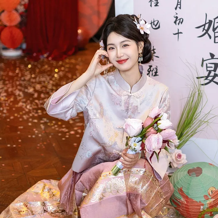 满庭芳【喜流年】婚服中国风马面裙套装2025新款春夏上衣订婚春游
