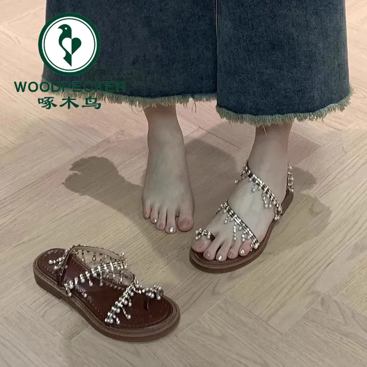 啄木鸟波西米亚金色水钻仙女风凉鞋夏新款一字带海边夹趾罗马鞋