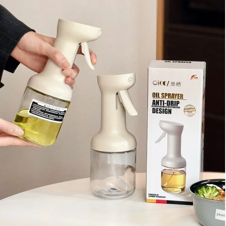 OICCY超细腻喷雾oiccy奥栖·长颈鹿厨房多功能控油喷油壶