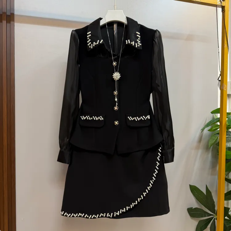 欧货大码新款时尚简约轻奢通勤风拼接显瘦上衣十短裙两件套套装