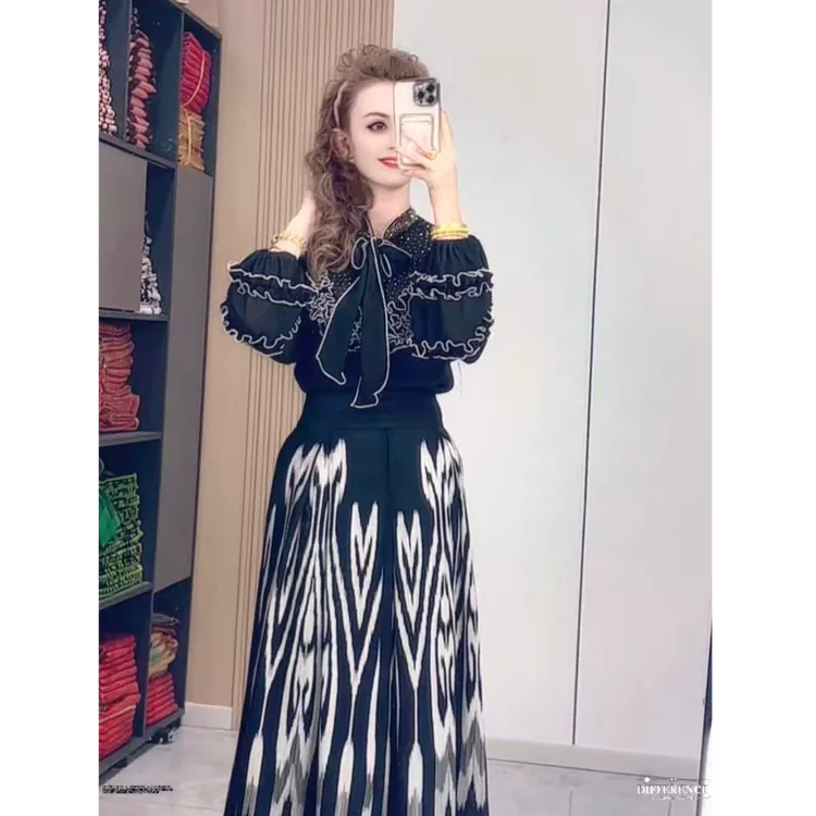 艾特莱斯两件套-11