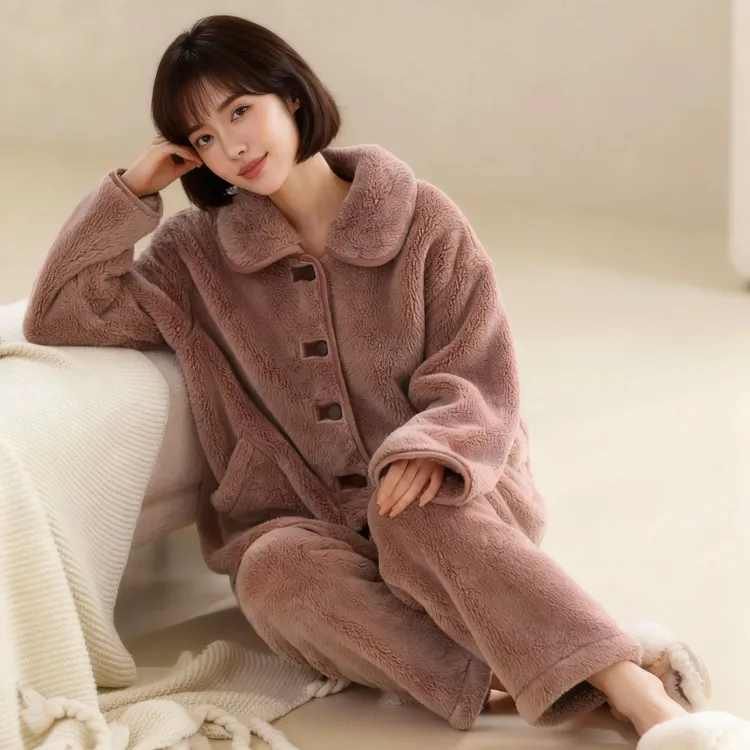 L雪花绒睡衣加厚长款时尚性感风女士宽松毛绒睡衣居服套装大码