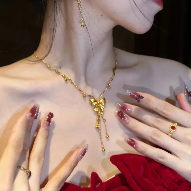 铜合金项链 K金在逃公主绸带流苏蝴蝶结项链女2025锁骨链送礼物