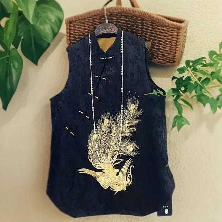 欧洲站2025新款洋气显瘦国风重工刺绣盘扣马甲